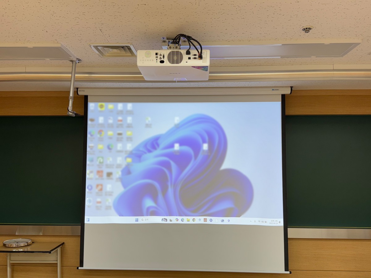 8db36dc76256fc3ad6b1ae108c58a704_1756882214_2312.jpg